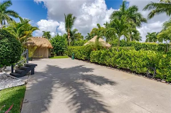 Naples, FL 34114,13573 Snapper LN