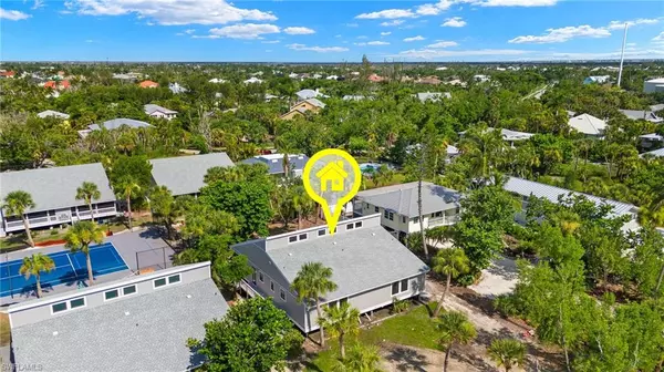 Sanibel, FL 33957,745 Cardium ST