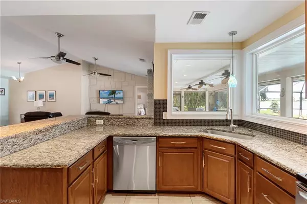 Naples, FL 34114,18001 Royal Tree PKWY