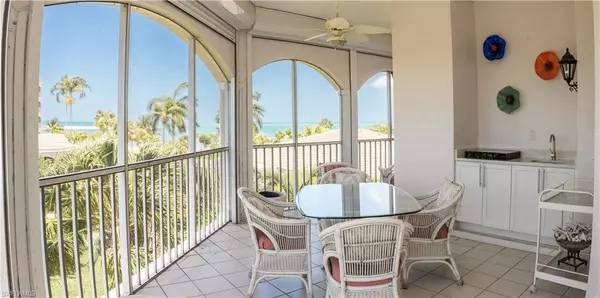 Marco Island, FL 34145,3000 Royal Marco WAY #3-311