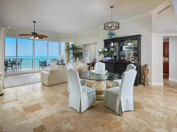 Marco Island, FL 34145,970 Cape Marco DR #1902