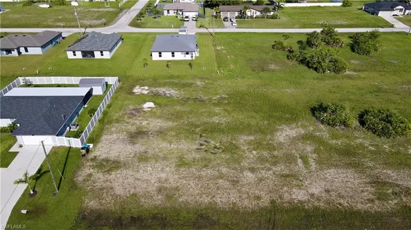 1804 Nelson RD N, Cape Coral, FL 33993