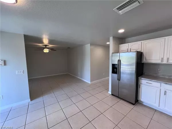 Lehigh Acres, FL 33973,221 Ivan AVE S #223