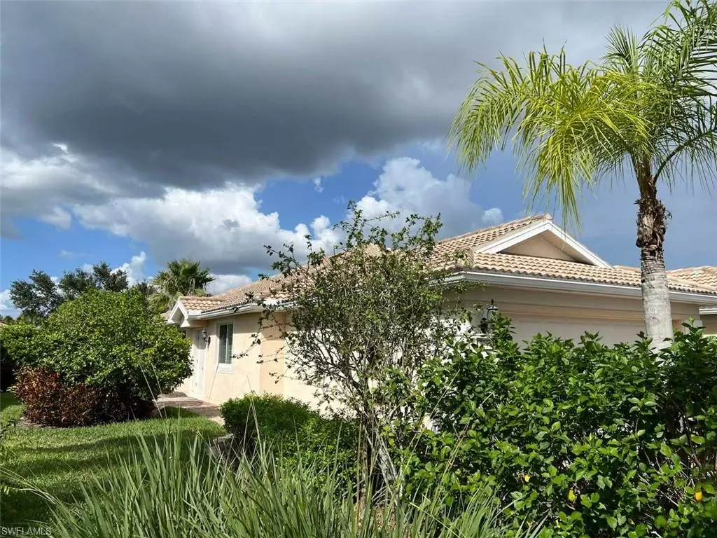 Naples, FL 34114,7294 Salerno CT