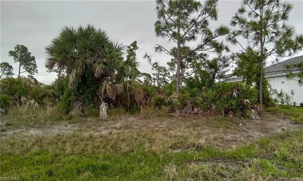 Rotonda West, FL 33947,134 Green Oak