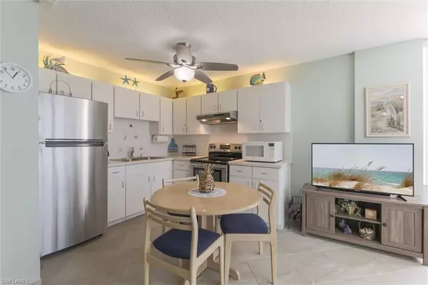 Fort Myers Beach, FL 33931,7330 Estero BLVD #606