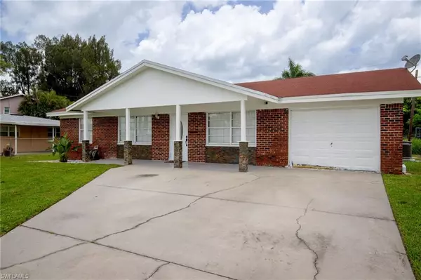 Clewiston, FL 33440,321 E El Paso AVE