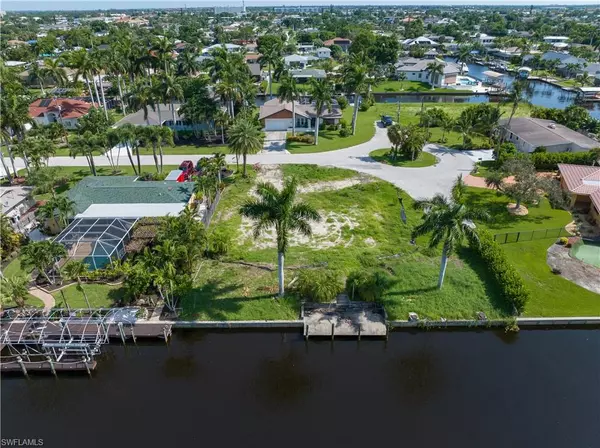 Cape Coral, FL 33904,846 Montclaire CT