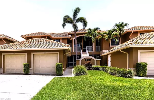 Marco Island, FL 34145,580 Club Marco CIR #201