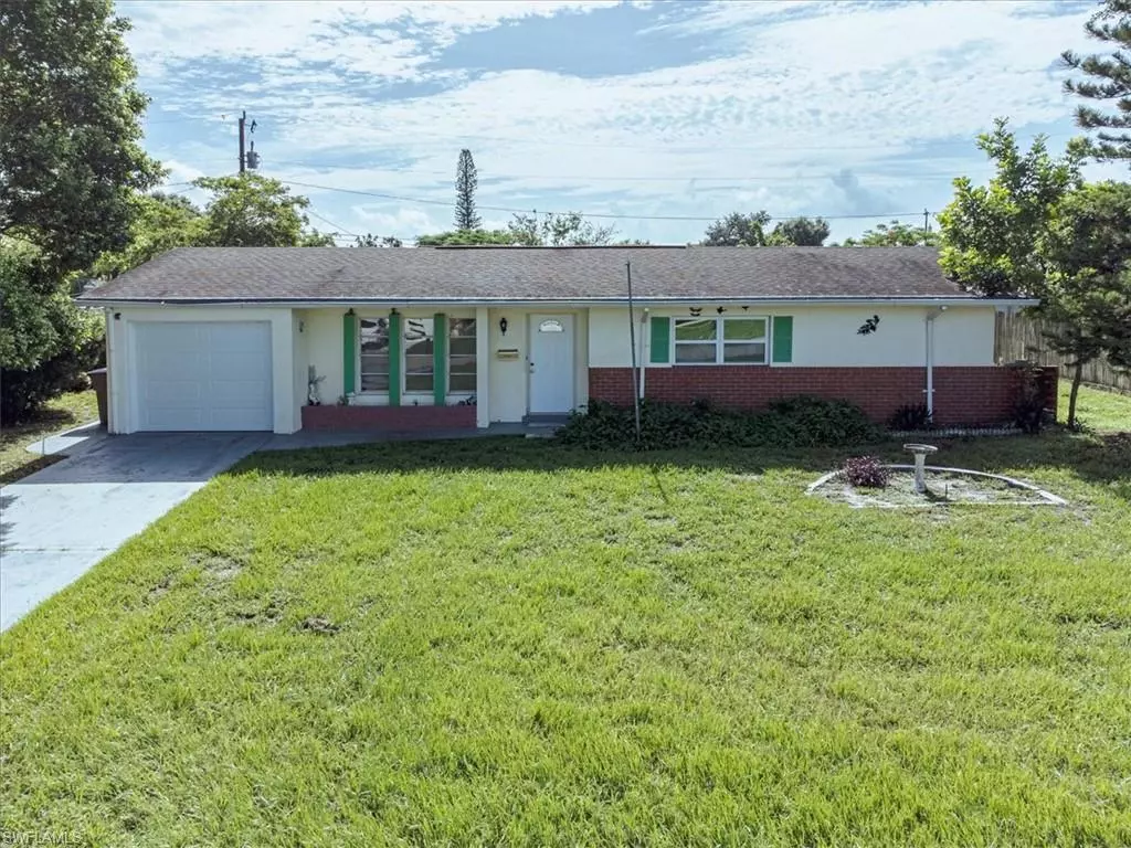 Lehigh Acres, FL 33936,339 Inwood AVE S