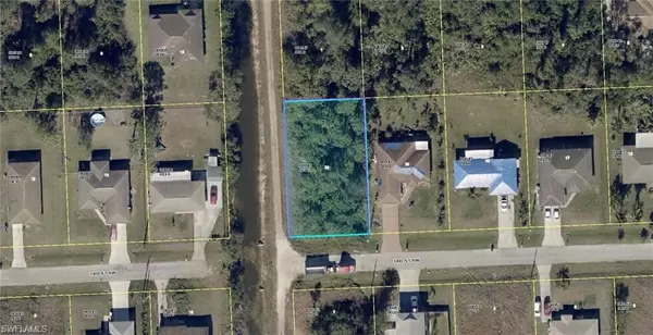 4018 3rd ST SW, Lehigh Acres, FL 33976