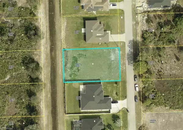 4627 Gene AVE N, Lehigh Acres, FL 33971