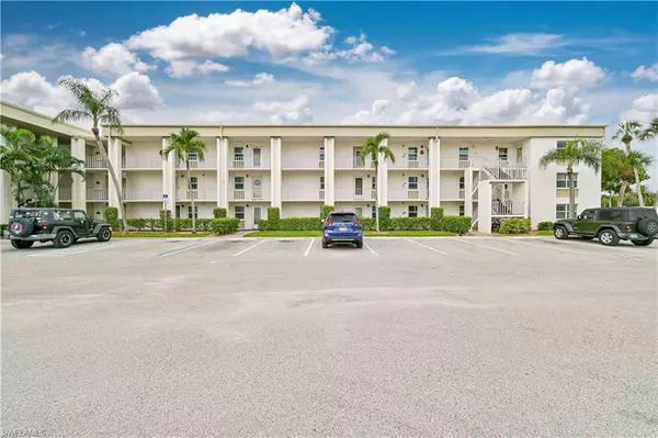 Fort Myers, FL 33907,1624 Pine Valley DR #102