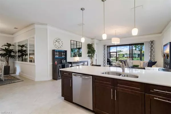 Naples, FL 34109,13441 Coronado DR