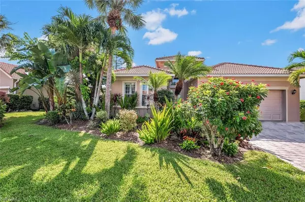 Naples, FL 34104,8237 Valiant DR