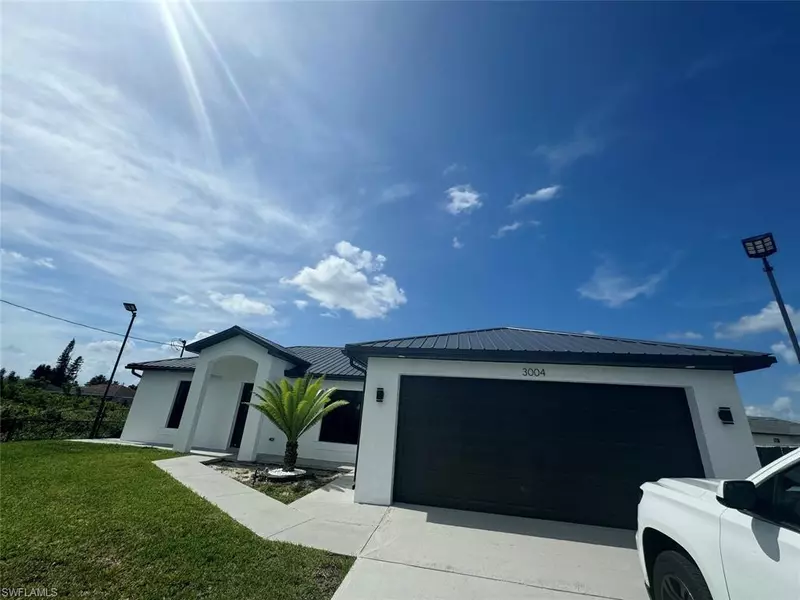 3004 26th ST SW, Lehigh Acres, FL 33976