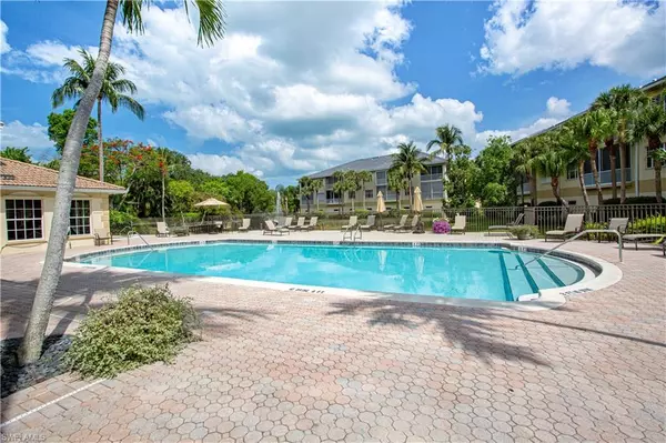 Naples, FL 34108,825 Bentwater CIR #101