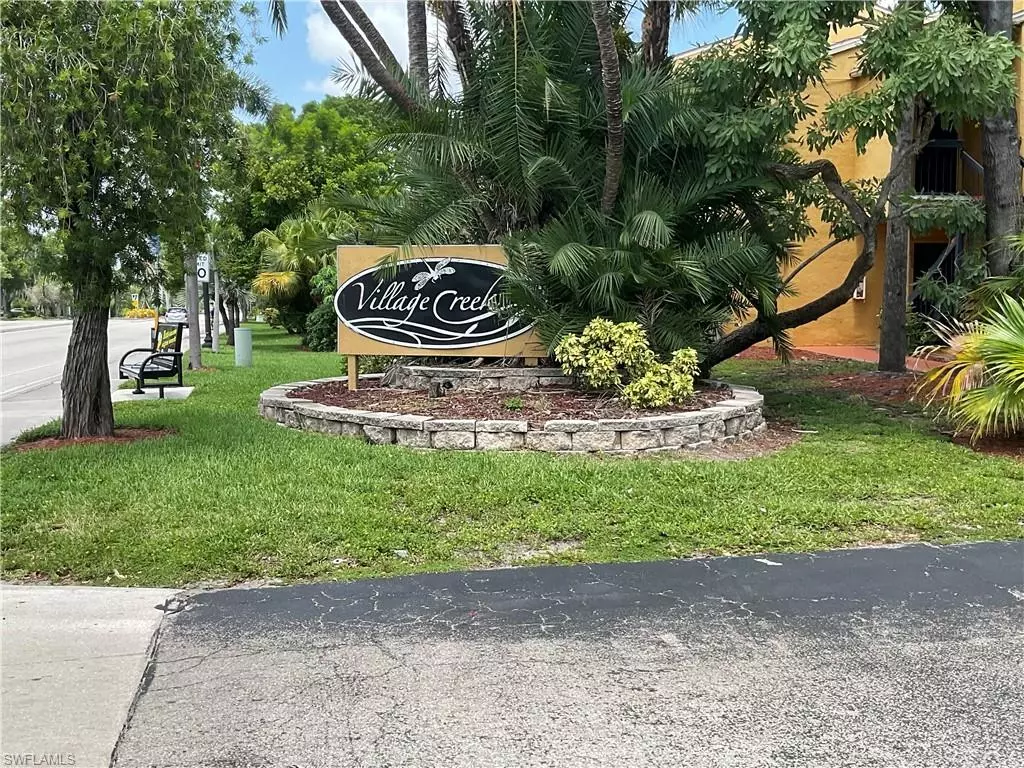 Fort Myers, FL 33916,2865 Winkler AVE #406