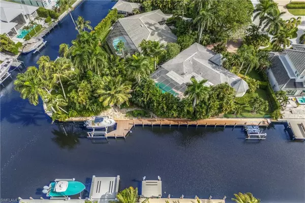 Naples, FL 34102,1303 Wahoo CT