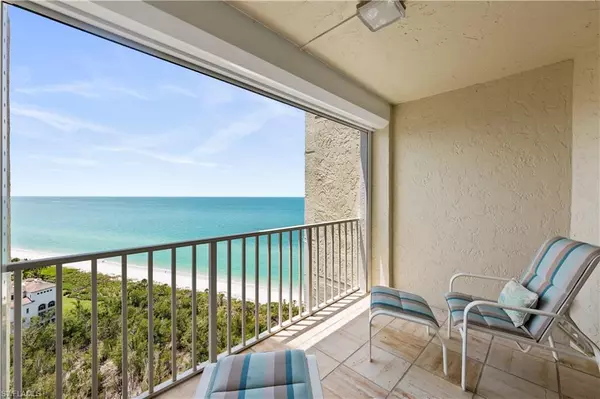 Naples, FL 34108,8111 Bay Colony DR #1902