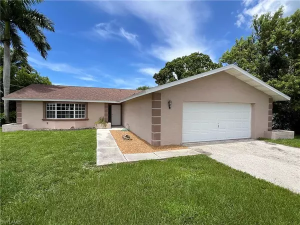 Fort Myers, FL 33908,15700 Candle DR