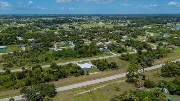 Labelle, FL 33935,3323 Clearview CIR