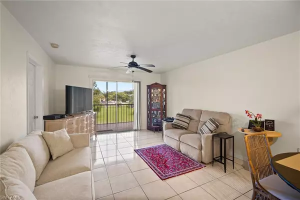 Naples, FL 34110,144 Cypress WAY E #707