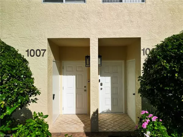 Naples, FL 34108,5811 GLENCOVE DR #1007