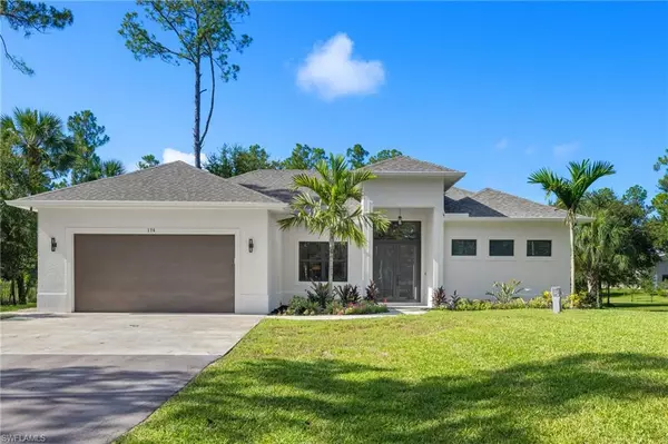 176 Golden Gate BLVD W, Naples, FL 34120