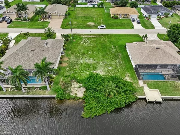 2310 SW 28th ST, Cape Coral, FL 33914