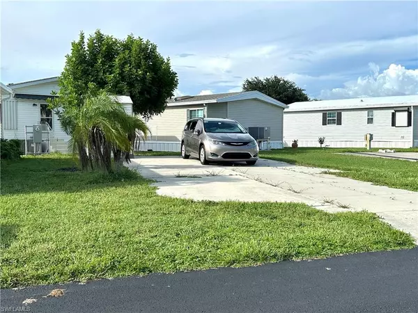 Estero, FL 33928,4710 Jefferson Davis BLVD W