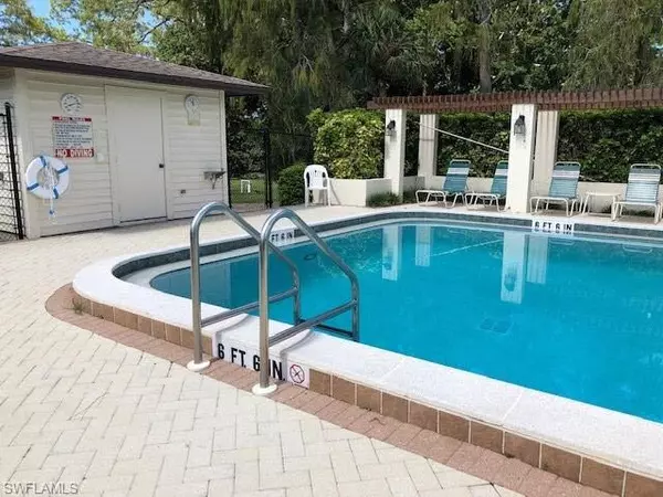 Naples, FL 34112,1045 Pine Isle LN #1045