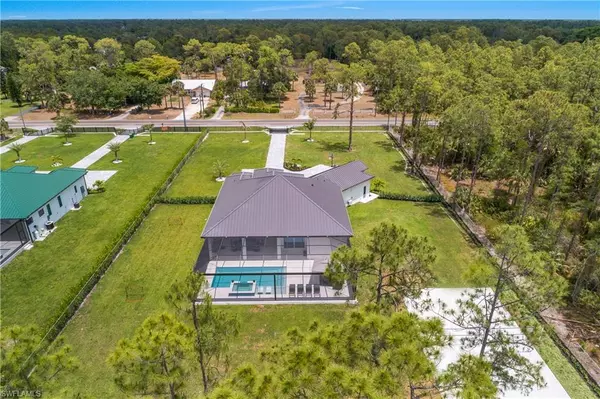 Naples, FL 34117,1385 23rd ST SW