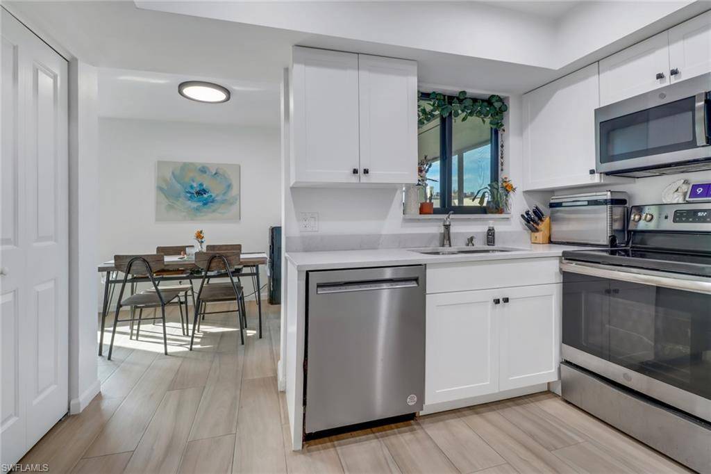 Naples, FL 34112,3635 Boca Ciega DR #314