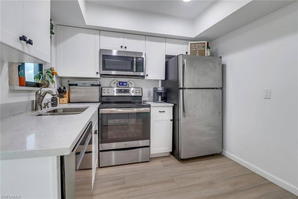 Naples, FL 34112,3635 Boca Ciega DR #314