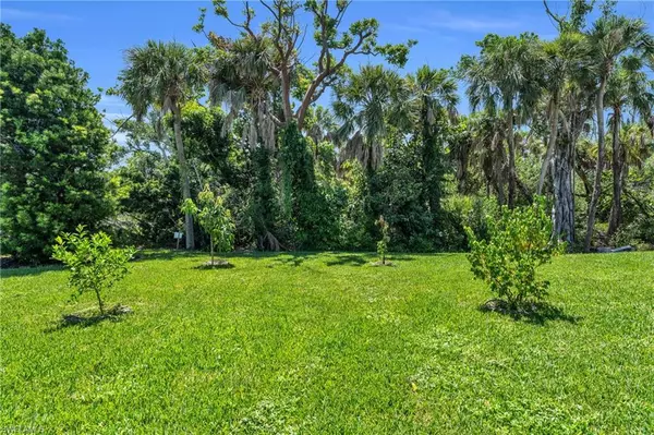 Sanibel, FL 33957,4636 Buck Key RD