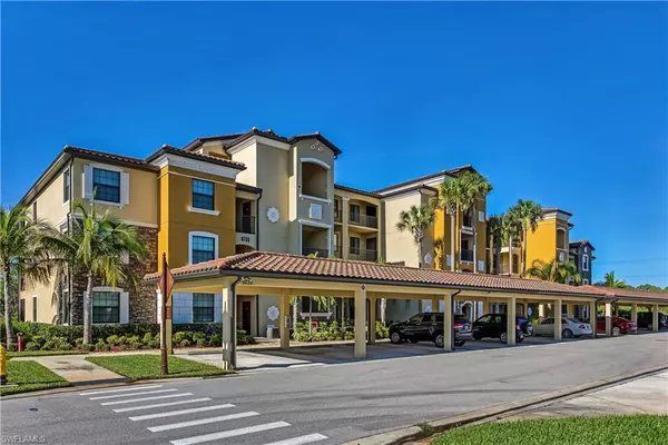 Naples, FL 34113,9735 Acqua CT #622