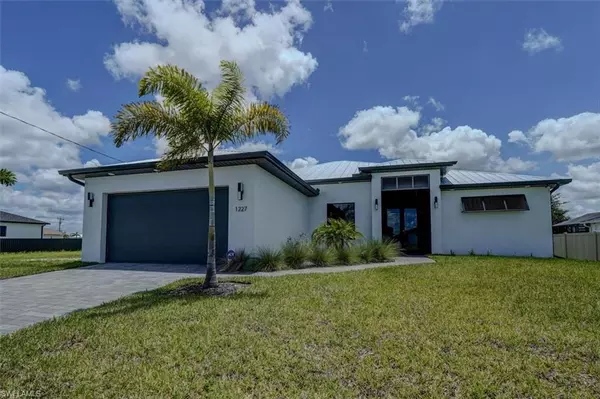 Cape Coral, FL 33993,1227 NW 40th PL