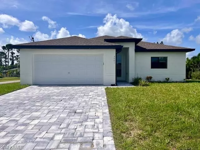 2401 Atlantic CIR, Lehigh Acres, FL 33936