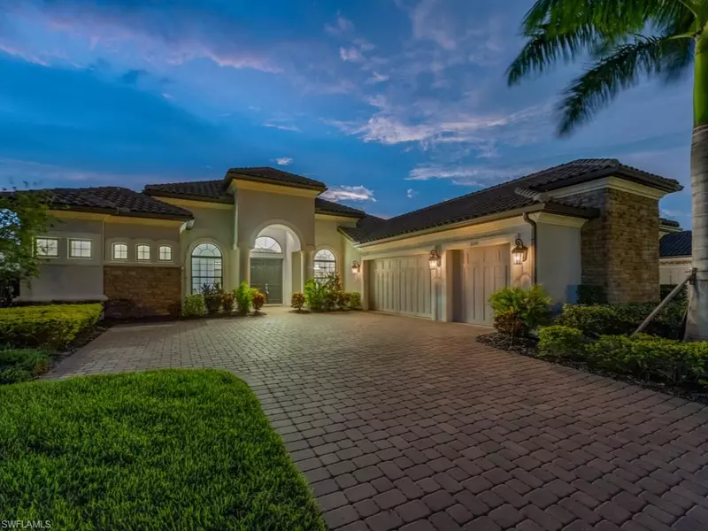 3247 Miyagi LN, Naples, FL 34114