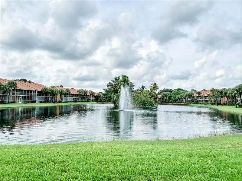 1655 Windy Pines DR #5, Naples, FL 34112