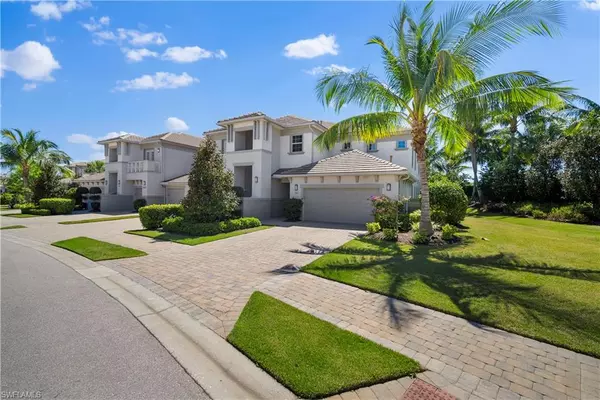 Naples, FL 34113,8031 Signature Club CIR #102