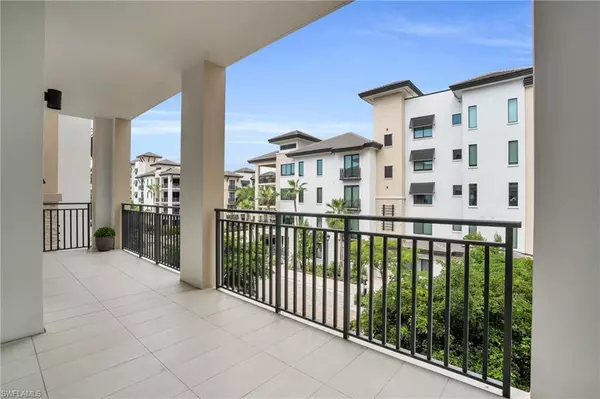 Naples, FL 34102,1030 3rd AVE S #315