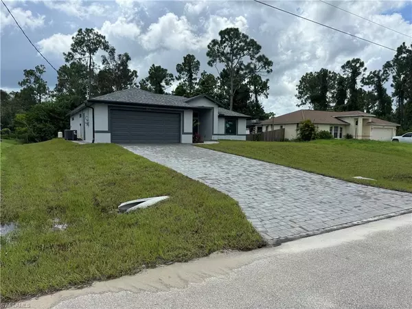 Lehigh Acres, FL 33971,1026 Alfreda AVE