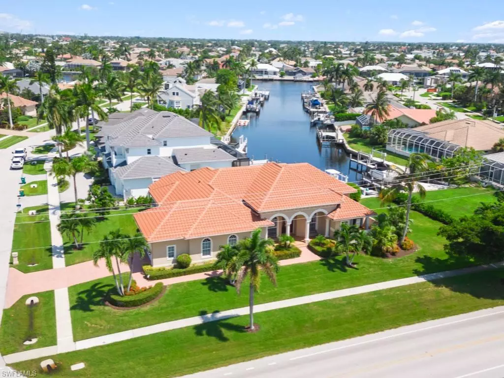 Marco Island, FL 34145,1500 Winterberry DR