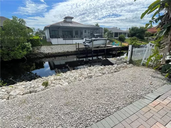 Bonita Springs, FL 34135,27286 High Seas LN