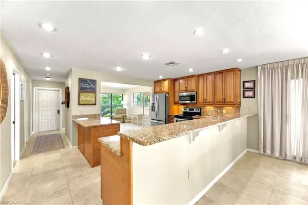 Fort Myers, FL 33908,16442 Timberlakes DR #201