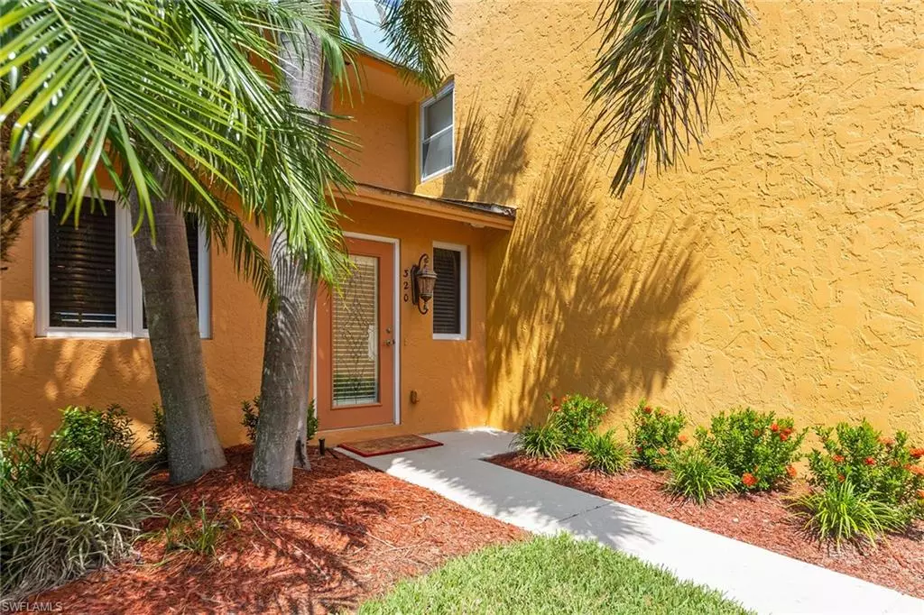 Naples, FL 34102,800 RiverPoint DR #320