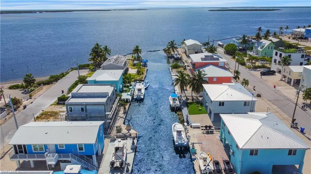 31487 Avenue F, Big Pine Key, FL 33043