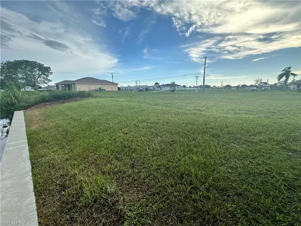 Cape Coral, FL 33991,2009 SW 7th PL